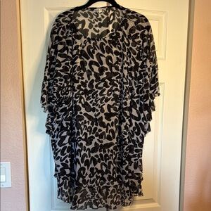 Bleu Rod Beattie Black and White Patterned Cover up S/M